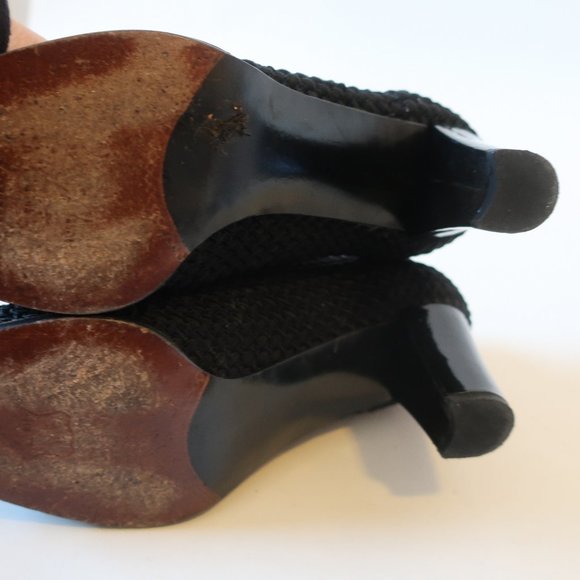 STUART WEITZMAN BLACK TEXTILE HEEL PUMPS 9 * - Picture 11 of 11